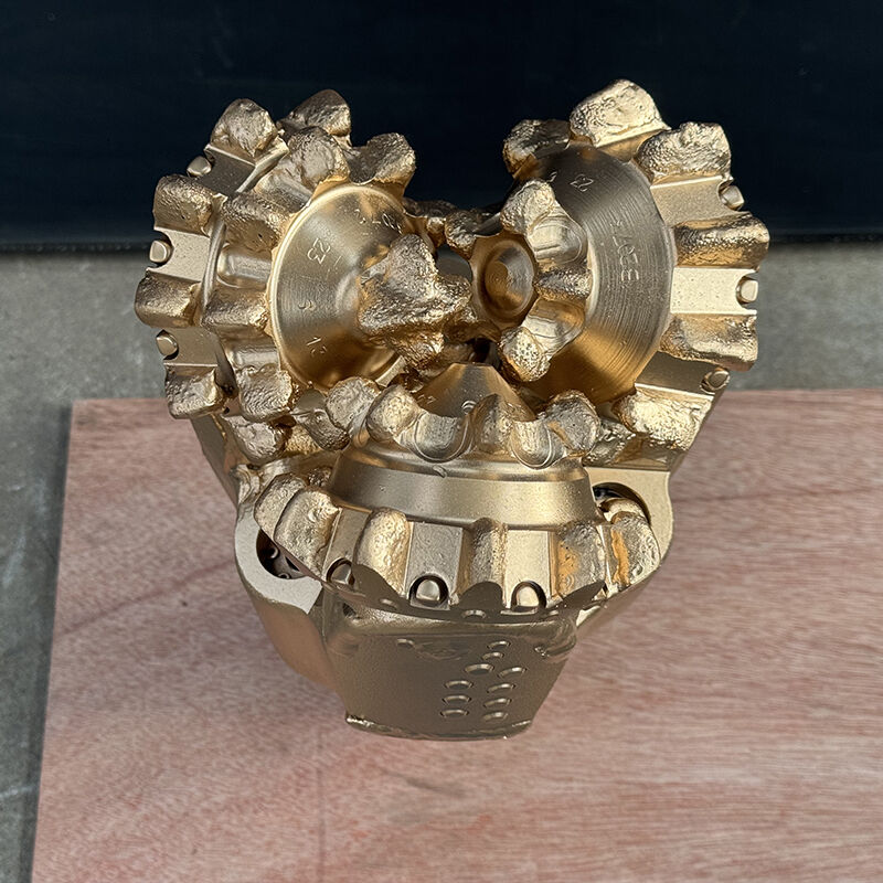 لقمة حفر ثلاثية الأسنان فولاذية مقاس 6 3/4 بوصة مع محمل مجلة للحفر السريع