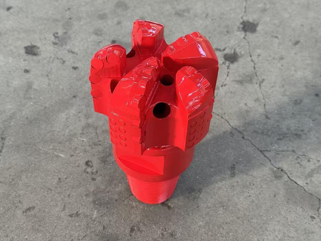 165mm 5 شفرات PDC مثقاب الخشب تعزيز الكفاءة هيكل متعدد الشفرات أداة حفر فعالة